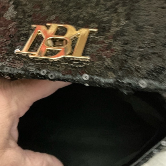 Black Sequin Badgley Mischka EVENING Bag - Picture 2 of 11